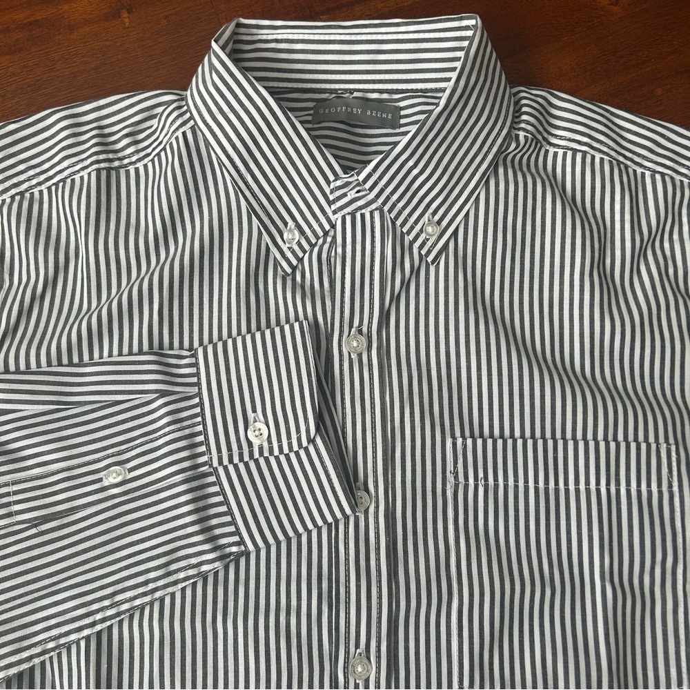 Geoffrey Beene NEW white gray striped long sleeve button down dress shirt NWT‎